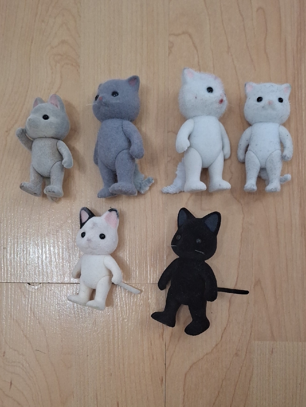 Calico Critters / Sylvanian Families Mixed Lot Of 6 Critters